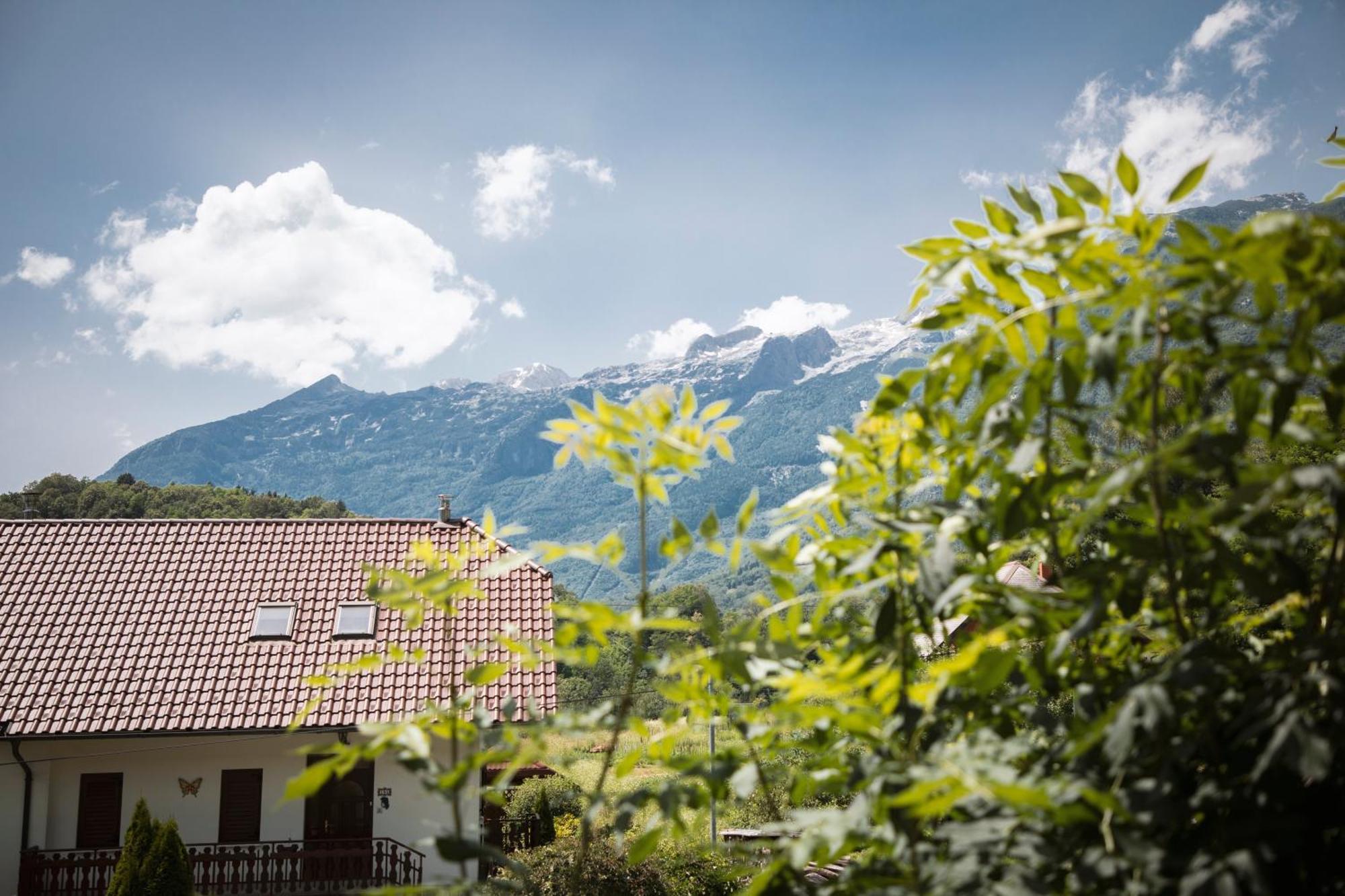 4 Sheeps Apartments Bovec Exterior photo